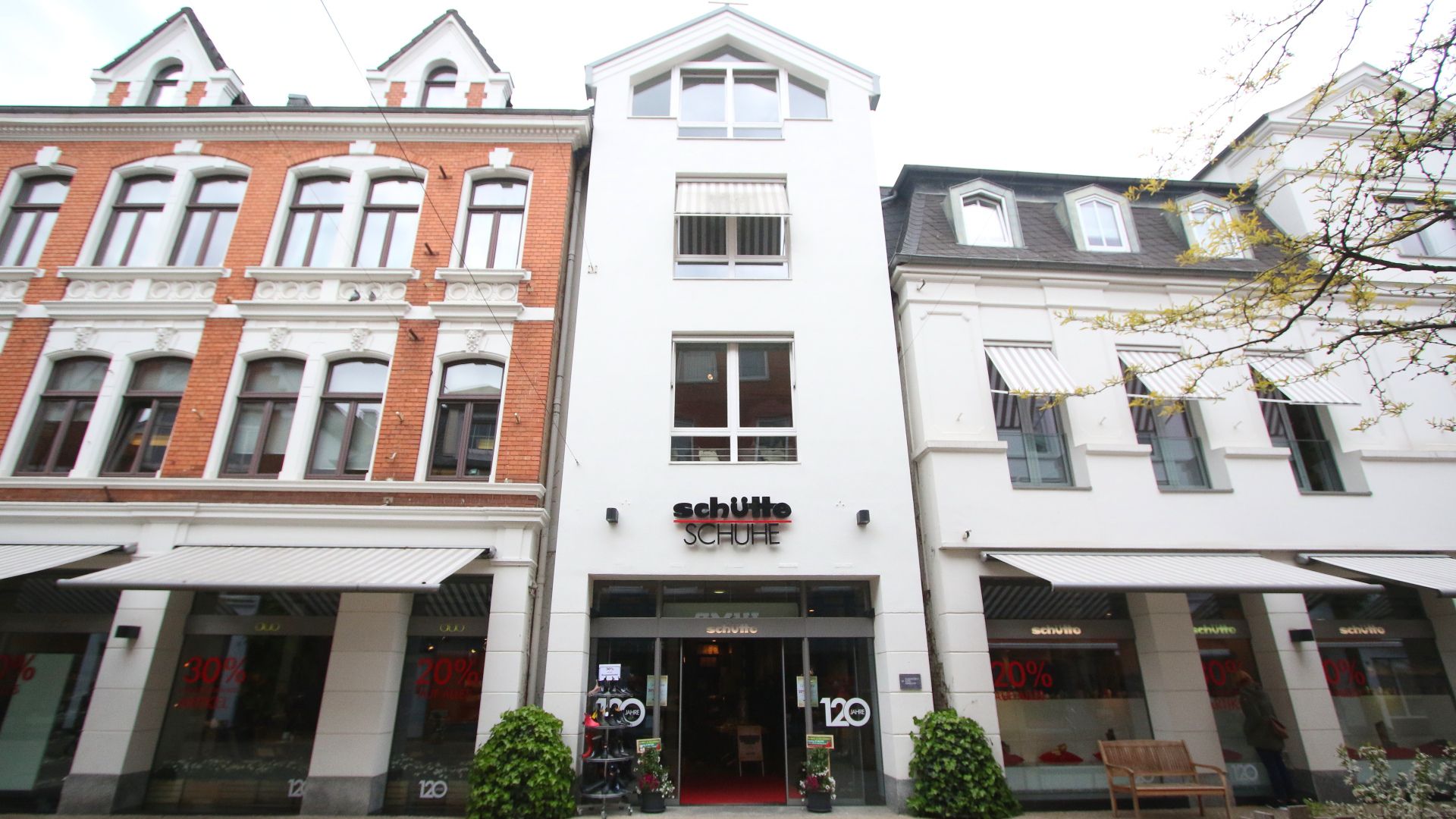schuhhaus-schuette-aussenaufn.-01